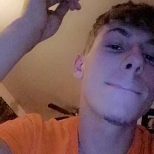 Meet your Posher, Ashton